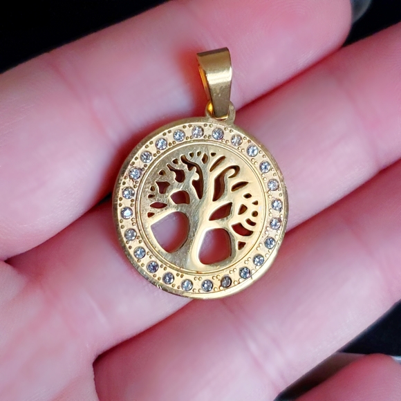 18K Gold Plated Tree of Life Pendant - Picture 2 of 5